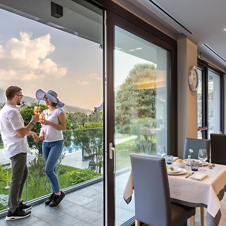 Hotel La Fiorita Limone sul Garda Esterno foto