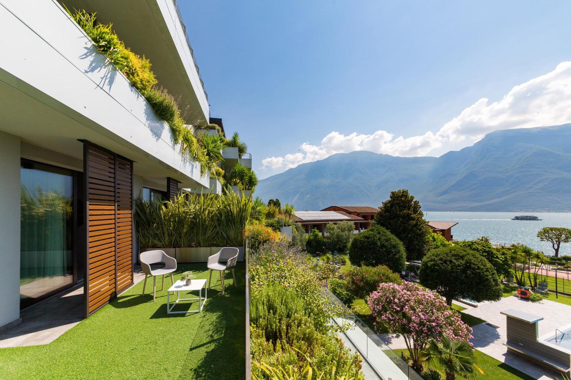 Hotel La Fiorita Limone sul Garda Camera foto