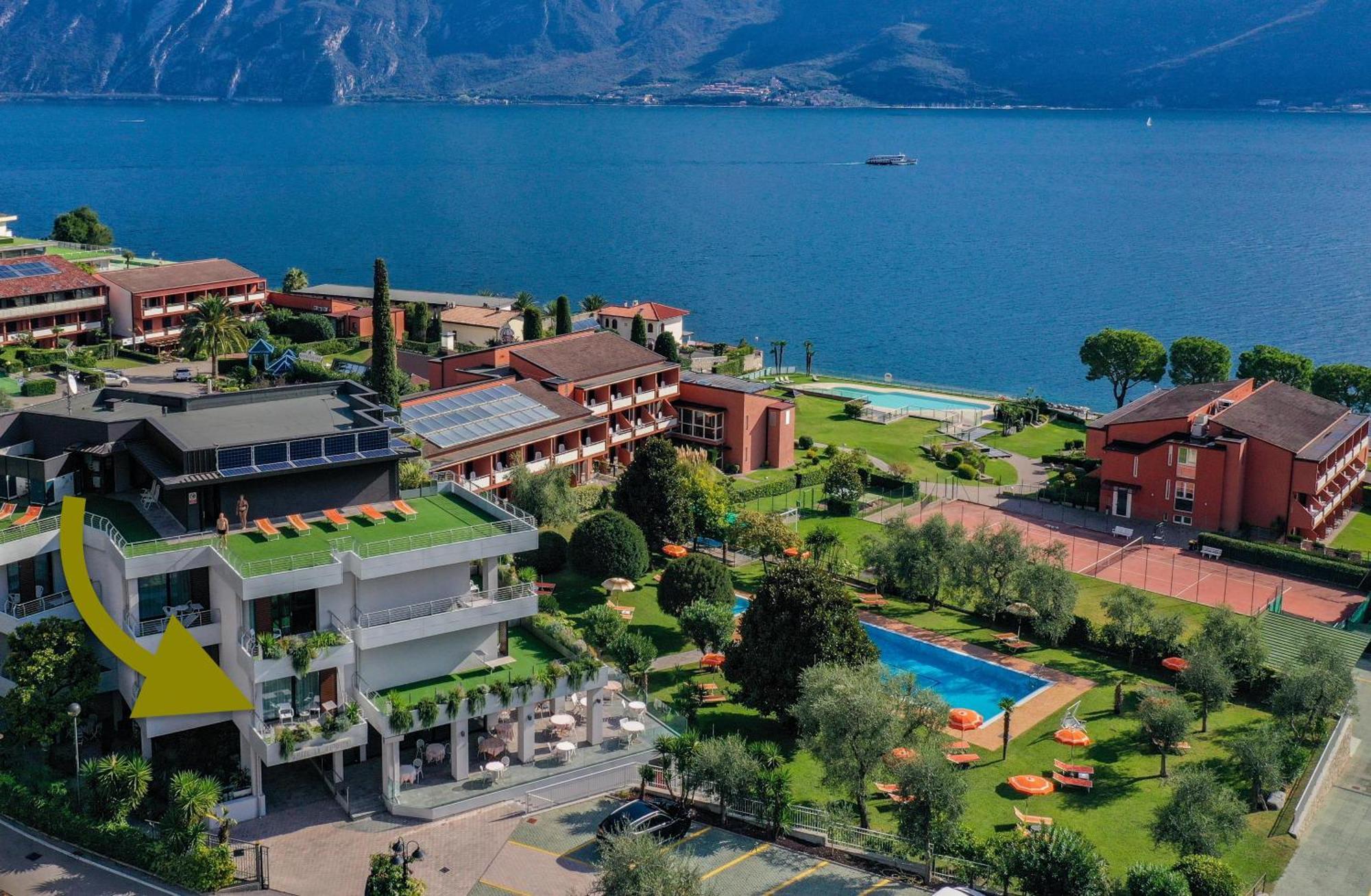 Hotel La Fiorita Limone sul Garda Camera foto