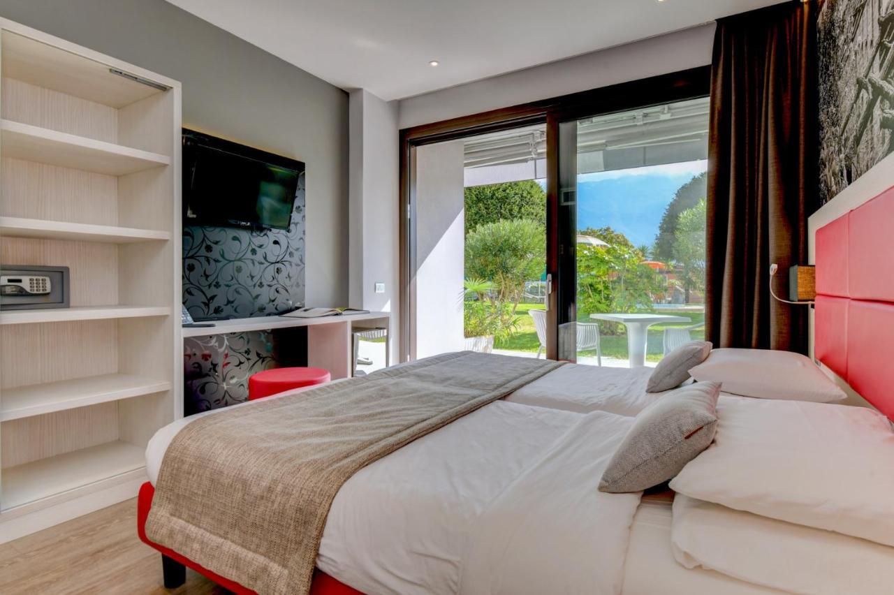 Hotel La Fiorita Limone sul Garda Esterno foto