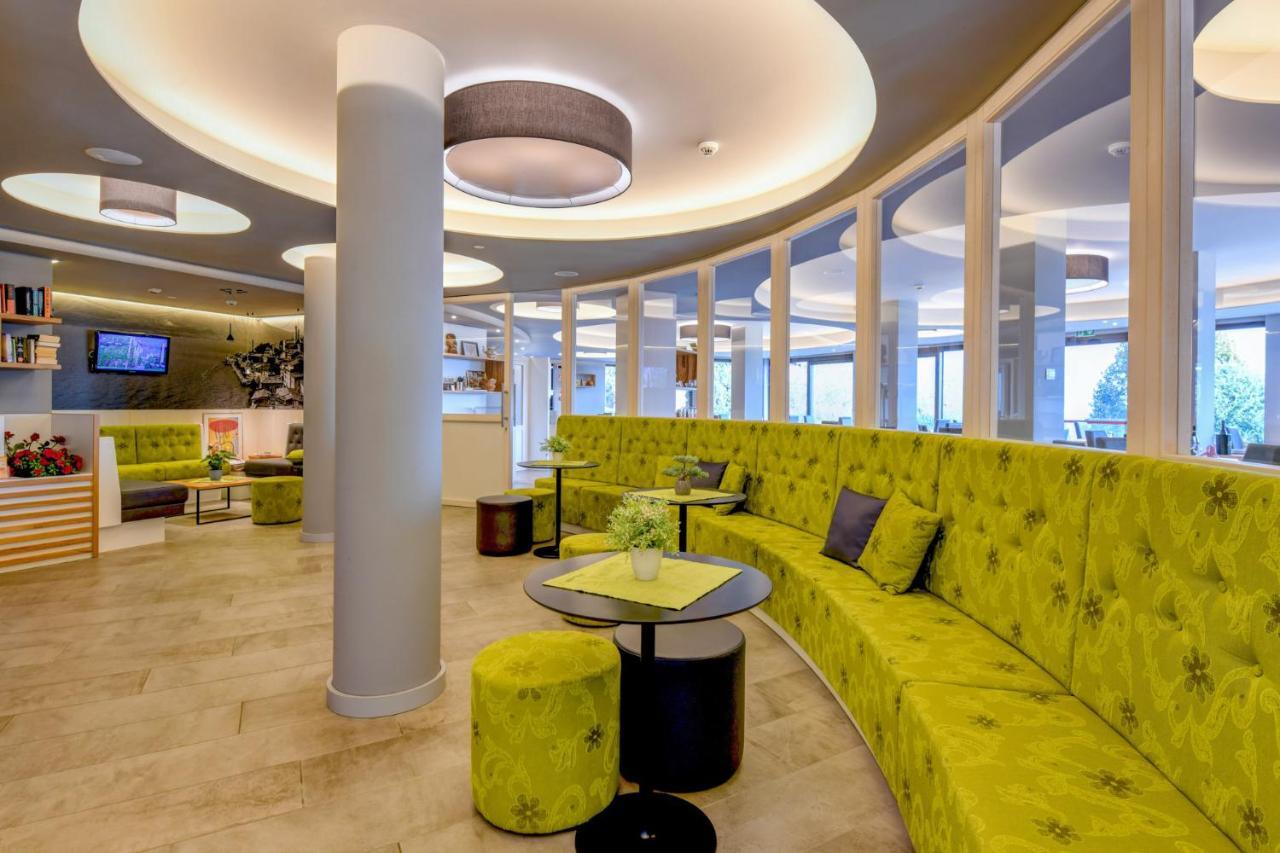 Hotel La Fiorita Limone sul Garda Esterno foto